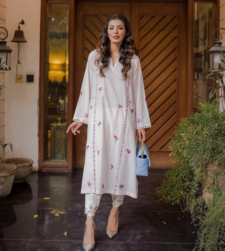 Summer Special Cotton Suit With Thread Work – Pure Comfort, Everyday Elegance