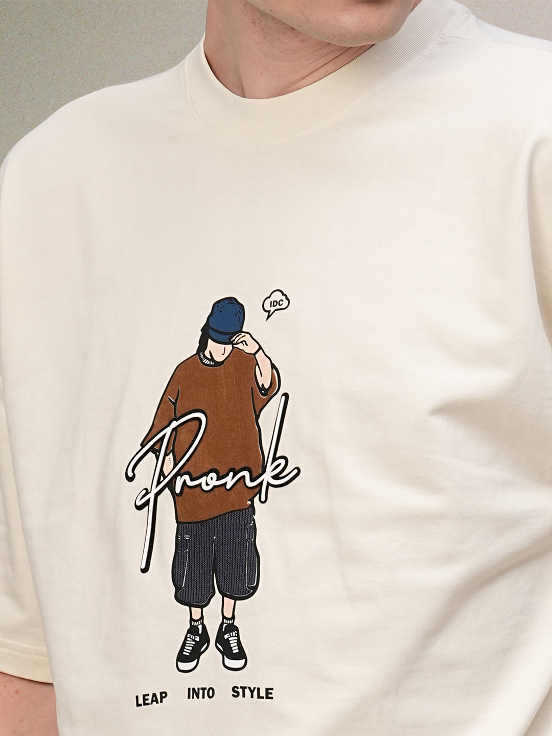 🖤 Elevate Your Fit – Men's Premium Panther Tee